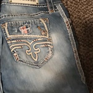 Rock revival size 29,